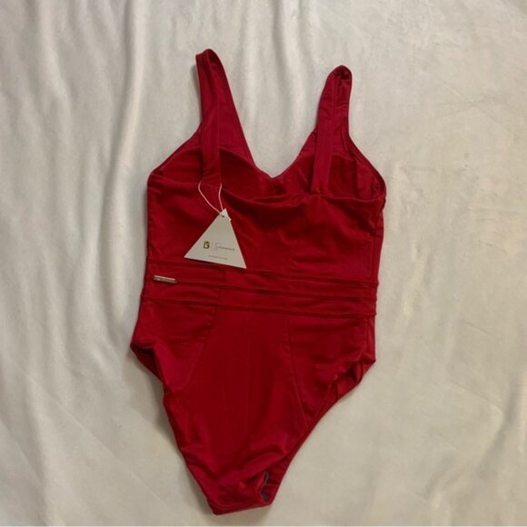 Buffbunny Collection Pleat The 5th One Piece Bae Watch Red Medium NWT - Picture 9 of 14